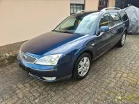 Gebraucht Ford Mondeo 130 PS (95 kW) 2004 Blau Kombi