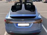 Second-hand Tesla Model X 309 kW (421 CP) 2018 Albastru SUV