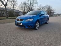 Gebraucht Seat Toledo Reference 105 PS (77 kW) 2014 Blau Kleinwagen