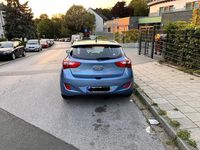 Gebraucht Hyundai i30 Classic 90 PS (66 kW) 2012 Blau Limousine