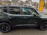 Neu Jeep Renegade North 131 PS (96 kW) 2025 Grün SUV