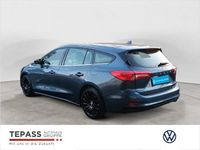 Gebraucht Ford Focus Titanium 150 PS (110 kW) 2019 Blau Kombi