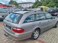Gebraucht Mercedes E280 Classic 190 PS (139 kW) 2006 Andere farben Kombi
