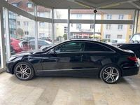 Gebraucht Mercedes E220 170 PS (125 kW) 2013 Schwarz Coupé
