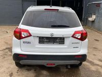Gebraucht Suzuki Vitara Comfort 120 PS (88 kW) 2018 Weiß SUV