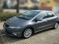 Gebraucht Honda Civic 140 PS (102 kW) 2011 Silber Limousine