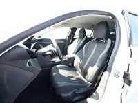 Gebraucht Peugeot 308 Allure 131 PS (96 kW) 2023 Lack weiss banquise/typ aussenve lack weiss banquise/typ aussenve Limousine