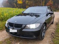 Gebraucht BMW 318 143 PS (105 kW) 2007 Schwarz Limousine