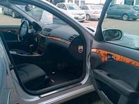 Gebraucht Mercedes E280 231 PS (169 kW) 2005 Silber Limousine