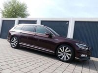 gebraucht VW Passat Highline 4Motion *R-Line/LED/DCC/Leder*