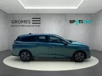 Gebraucht Peugeot 308 Active 131 PS (96 kW) 2024 Blau Kombi