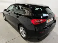 Gebraucht Mercedes A180 116 PS (85 kW) 2022 Schwarz Limousine