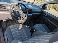 Gebraucht VW Fox 54 PS (39 kW) 2006 Rot Kleinwagen