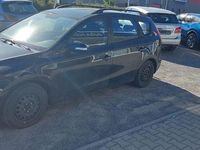 Gebraucht Hyundai i30 Comfort 116 PS (85 kW) 2008 Schwarz Kombi