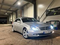 Second-hand Mercedes CLS320 2006 Argintiu Coupe