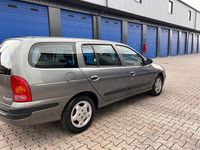 Gebraucht Renault Mégane Authentique 95 PS (69 kW) 2001 Grau Limousine