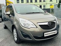 Gebraucht Opel Meriva Edition 120 PS (88 kW) 2010 Muskatgrau/muskat braun(m2) Van / Kleinbus