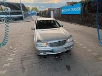 Second-hand Mercedes 200 2004 Gri Berlinǎ