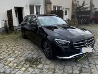 Używany Mercedes E300 320 KM (235 kW) 2021 Czarny Sedan/Limuzyna