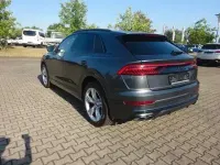 Gebraucht Audi SQ8 Sport 507 PS (372 kW) 2023 Grau SUV