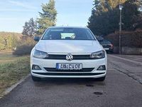 Gebraucht VW Polo Trendline 75 PS (55 kW) 2018 Weiß Kleinwagen