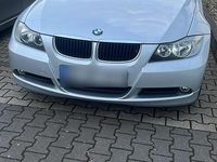 Gebraucht BMW 318 123 PS (90 kW) 2007 Silber Limousine