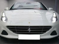 Gebraucht Ferrari California 560 PS (411 kW) 2017 Bianco avus Cabrio