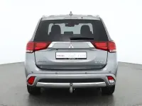 Gebraucht Mitsubishi Outlander 150 PS (110 kW) 2018 Grau SUV