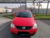 Gebraucht VW Fox 54 PS (39 kW) 2006 Rot Kleinwagen