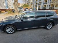 Gebraucht VW Passat Highline 150 PS (110 kW) 2017 Grau Kombi