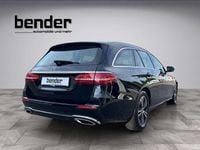 Gebraucht Mercedes E200 160 PS (117 kW) 2024 Schwarz Kombi