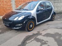 Second-hand Smart ForFour 95 CP (69 kW) 2004 Negru Hatchback