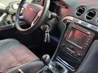 Gebraucht Ford S-MAX S 160 PS (117 kW) 2013 Weiß Van / Kleinbus