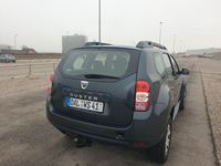 Gebraucht Dacia Duster Lauréate 125 PS (91 kW) 2015 Grau SUV
