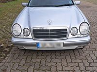 gebraucht Mercedes E220 CDI Rentner Fahrzeug