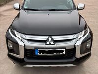 Gebraucht Mitsubishi L200 Select 150 PS (110 kW) 2021 Schwarz Abholung