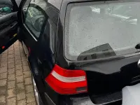 Gebraucht VW Golf IV 74 PS (54 kW) 2003 Schwarz Kleinwagen