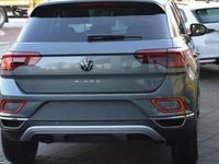 Neu VW T-Roc Style 150 PS (110 kW) 2025 Grau SUV