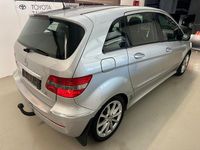 Gebraucht Mercedes B200 140 PS (102 kW) 2005 Silber Van / Kleinbus
