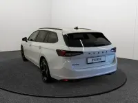 Gebraucht Skoda Superb SportLine 204 PS (150 kW) 2025 Weiss Kombi