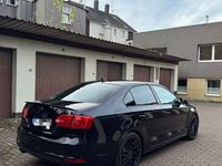 Gebraucht VW Jetta Highline 140 PS (102 kW) 2012 Schwarz Limousine