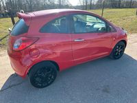 Gebraucht Ford Ka Titanium 69 PS (50 kW) 2013 Rot Kleinwagen