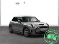 Gebraucht Mini Cooper SE Essential 135 kW (184 PS) 2022 Grau metallic Kleinwagen
