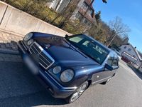 Gebraucht Mercedes E240 Elegance 170 PS (125 kW) 1998 Blau Limousine