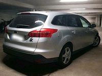 Gebraucht Ford Focus 116 PS (85 kW) 2015 Grau Kombi