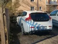 Gebraucht Volvo V40 155 PS (114 kW) 2016 Weiß Limousine