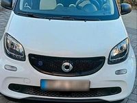 Gebraucht Smart ForFour Electric Drive Passion 60 kW (82 PS) 2018 Weiß Kleinwagen