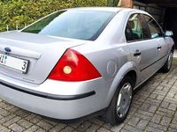 gebraucht Ford Mondeo 1.8 81 kW Ambiente Ambiente