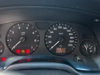 Używany Opel Astra 101 KM (74 kW) 1999 Czerwony Sedan/Limuzyna