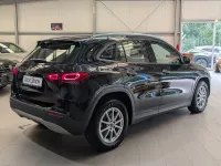 Gebraucht Mercedes GLA250 160 PS (117 kW) 2022 Schwarz SUV